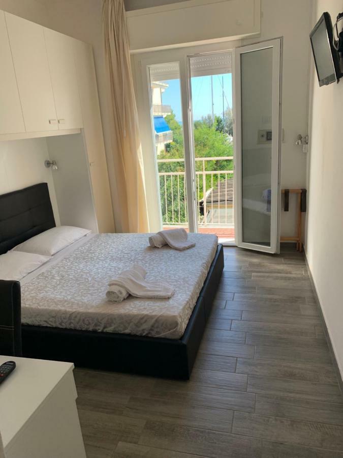 Elsa Hotel 3*